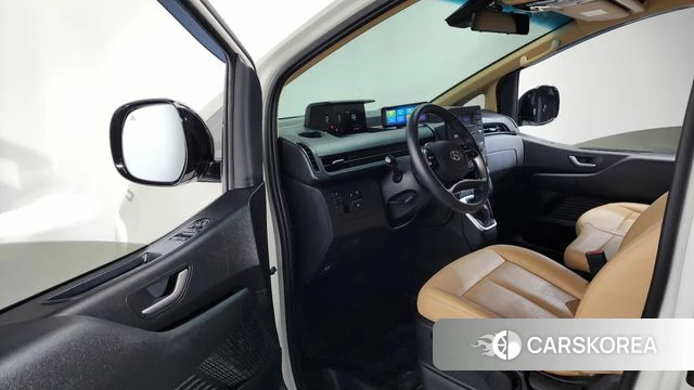 Hyundai Staria id 3794364 из Кореи 21