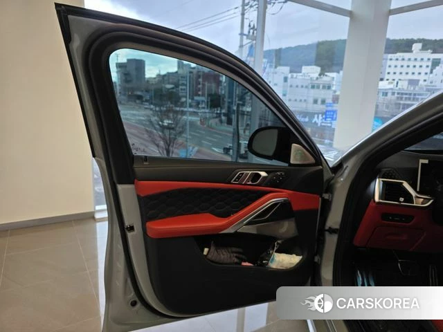 BMW X6M (G06) id 4242671 из Кореи 20