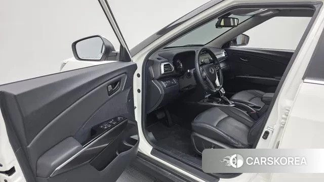 Ssangyong The New Tivoli id 3675002 из Кореи 20