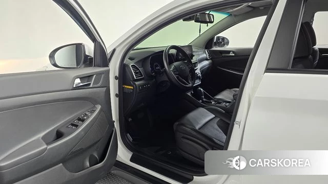 Hyundai All New Tucson id 4855908 из Кореи 35