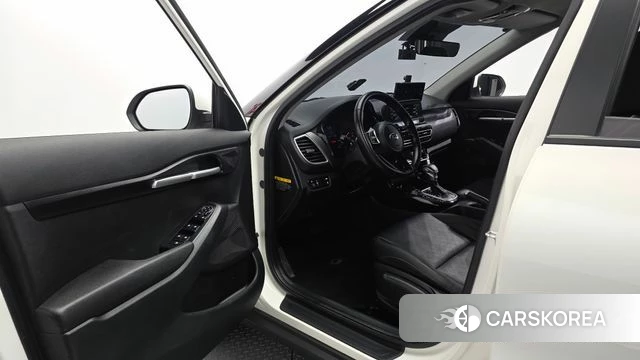 Kia Seltos id 4403009 из Кореи 30