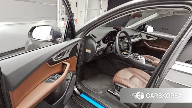 Audi Q7 (4M) id 3385778 из Кореи 20