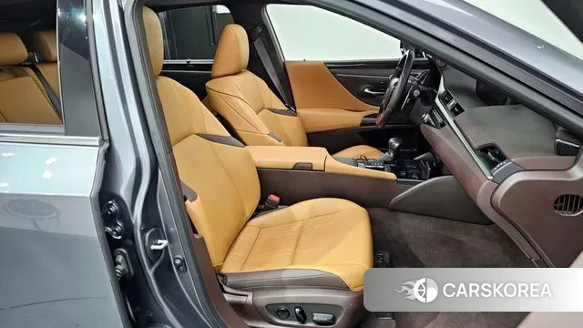 Lexus ES300h 7th generation id 3017382 из Кореи 20