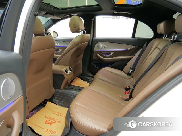 Mercedes-Benz E-class (imported) id 4220561 из Китая 21
