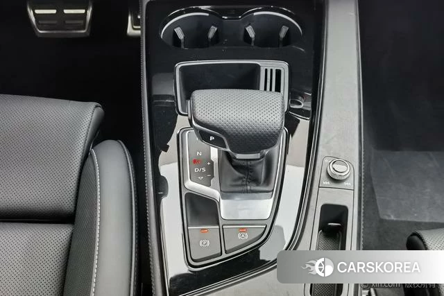 Audi A4L id 3993383 из Китая 24