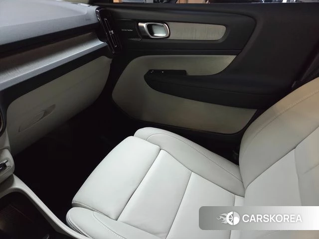 Volvo XC40 id 4400154 из Кореи 20