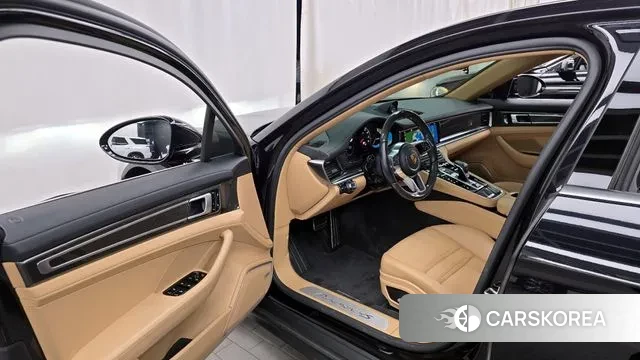 Porsche Panamera (971) id 3391473 из Кореи 20