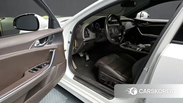 Kia Stinger id 3220509 из Кореи 20