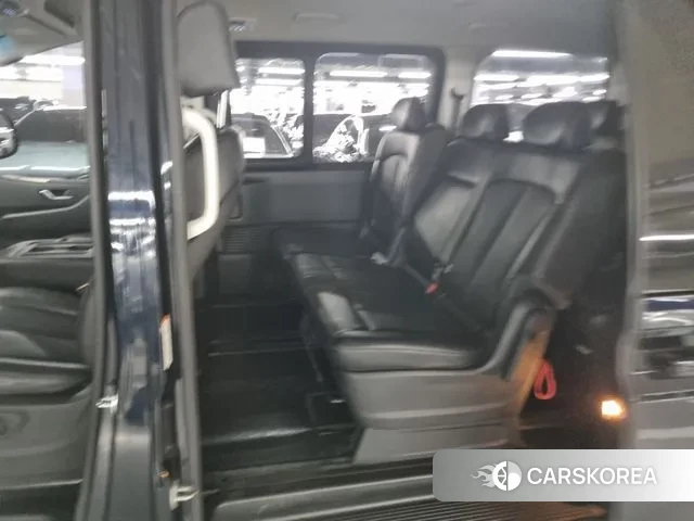 Hyundai Staria id 3508920 из Кореи 20