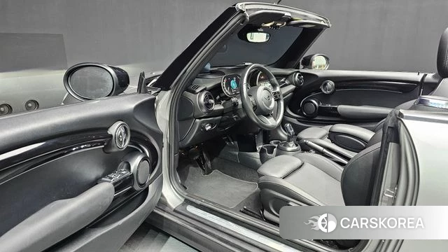 Mini Cooper Convertible id 4354395 из Кореи 31