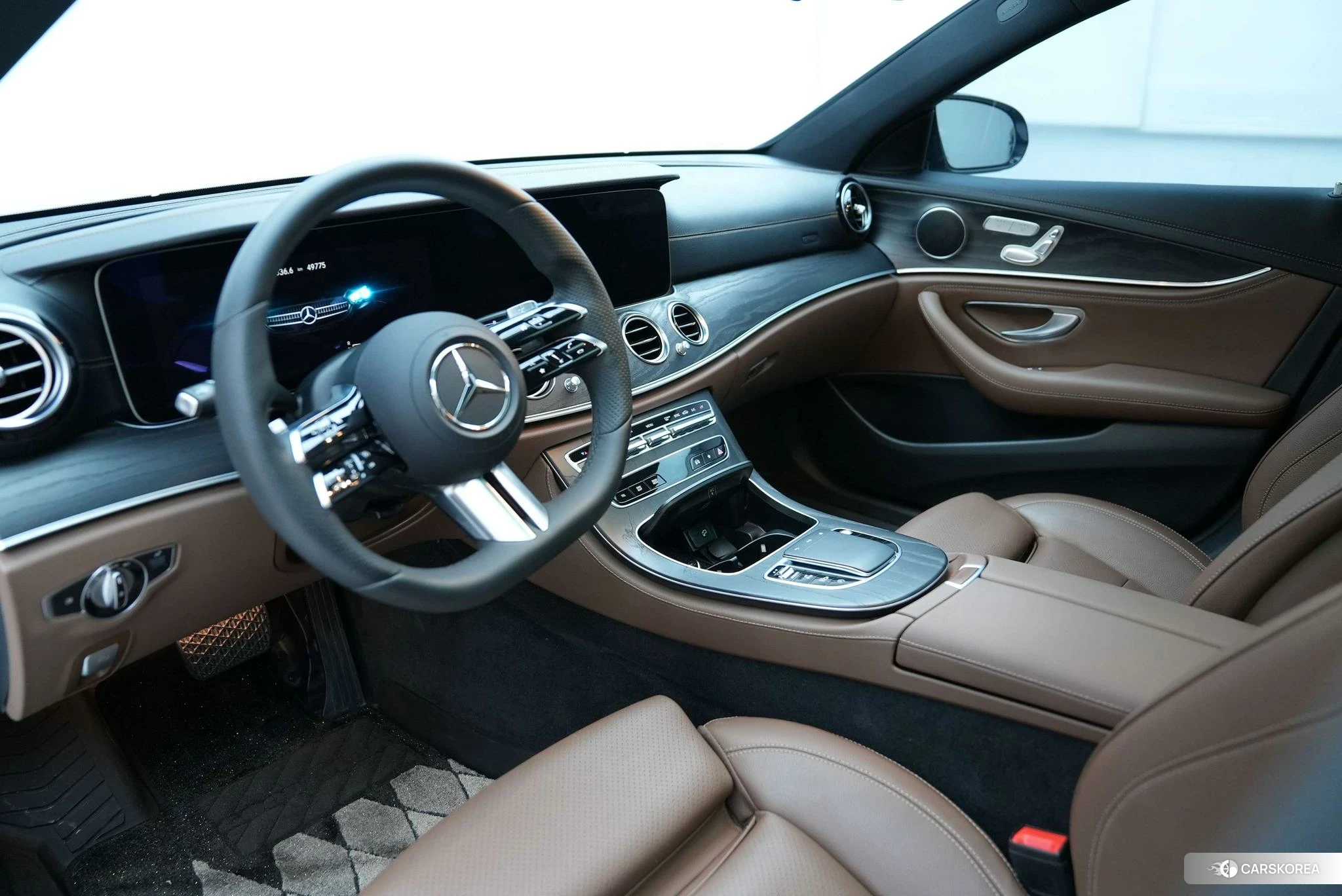 Mercedes-Benz E-class id 4455719 из Китая 19