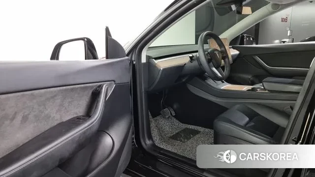 Tesla Model Y id 3472749 из Кореи 20
