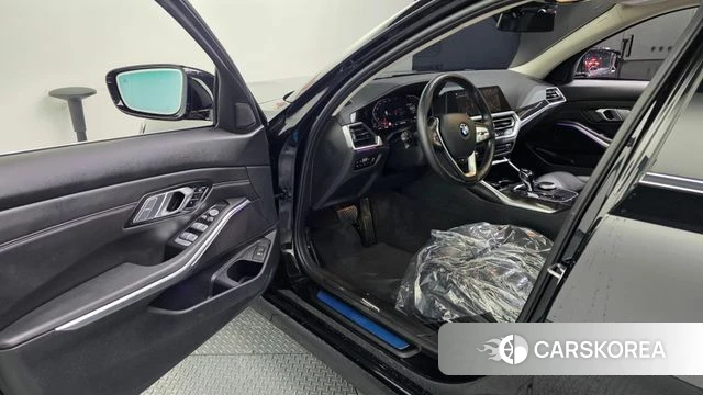 BMW 3 Series (G20) id 3839310 из Кореи 20