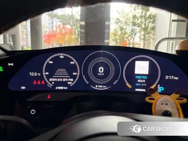 Porsche Taycan id 3406931 из Кореи 11