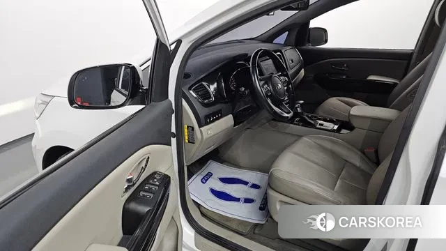 Kia The New Carnival id 3574026 из Кореи 20