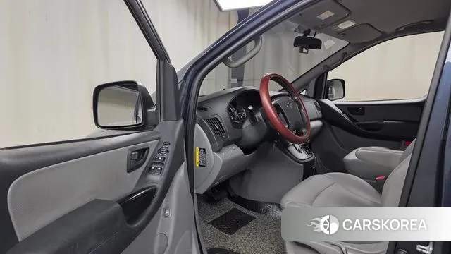 Hyundai The New Grand Starex id 3737199 из Кореи 20