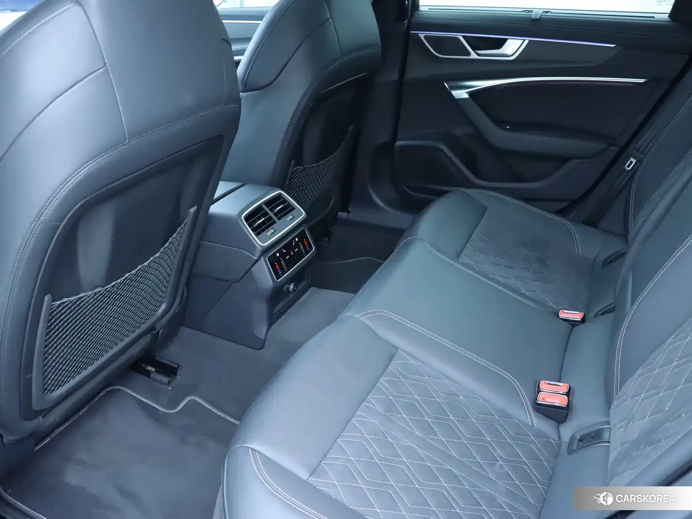 Audi S6 id 4600829 из Китая 25