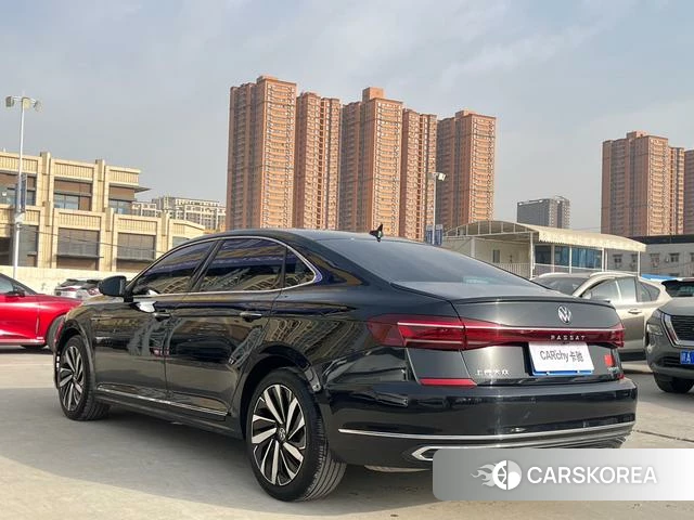 Volkswagen Passat id 4260302 из Китая 17