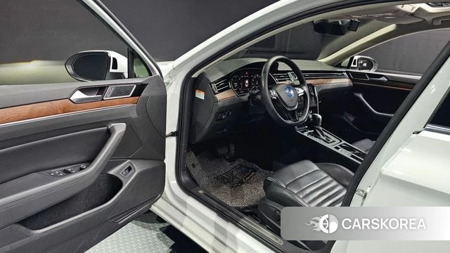 Volkswagen Passat GT (B8) id 3899923 из Кореи 20