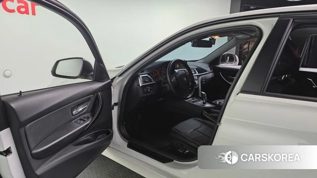 BMW 3 Series (F30) id 3829390 из Кореи 20