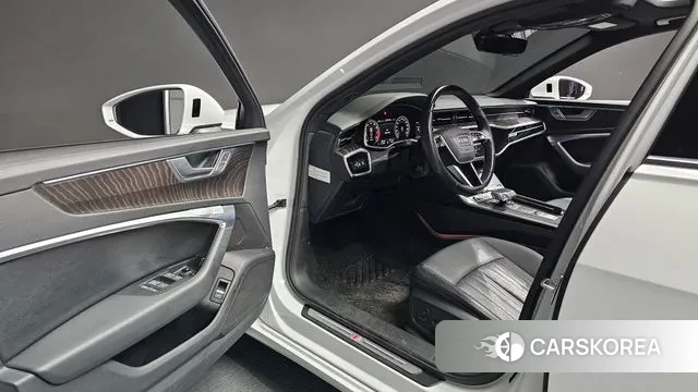 Audi A6 (C8) id 2895508 из Кореи 20