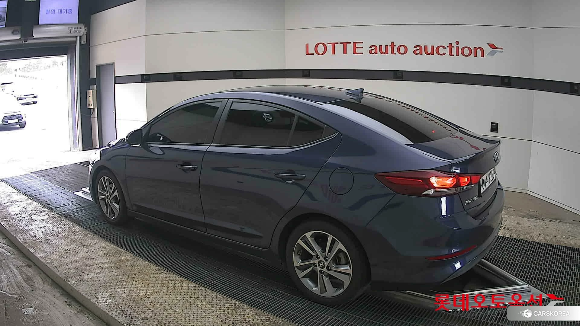 Hyundai Avante id 3869318 из Кореи 36