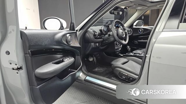 Mini Cooper D Clubman id 4881375 из Кореи 32