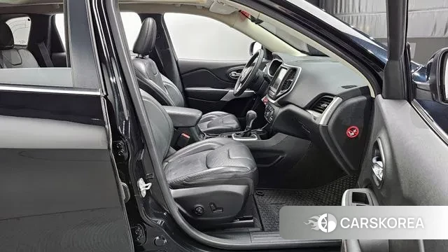 Jeep Cherokee (KL) id 2986708 из Кореи 20