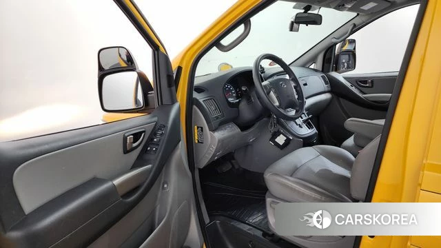 Hyundai The New Grand Starex id 4542357 из Кореи 20