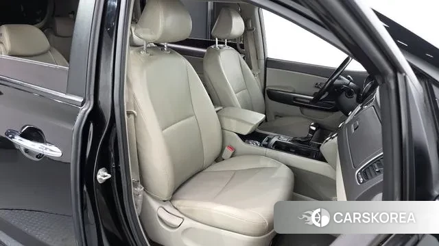 Kia All New Carnival id 3617393 из Кореи 20