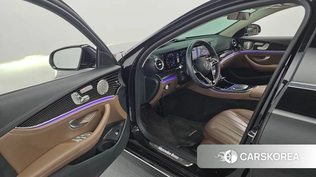 Mercedes-Benz E-Class W213 id 4731801 из Кореи 34
