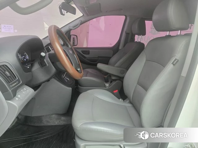 Hyundai The New Grand Starex id 4632941 из Кореи 18