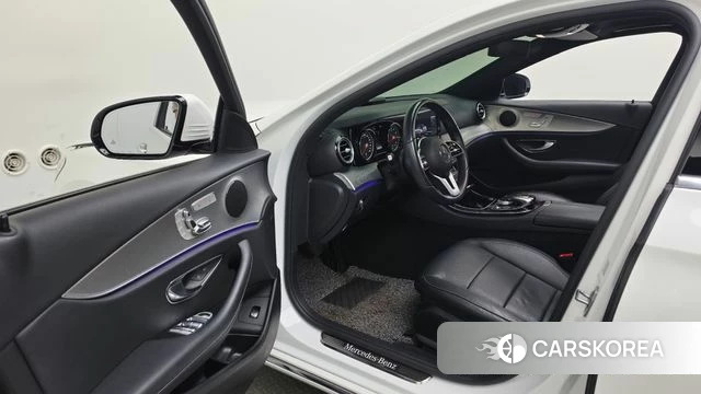 Mercedes-Benz E-Class W213 id 4741935 из Кореи 20