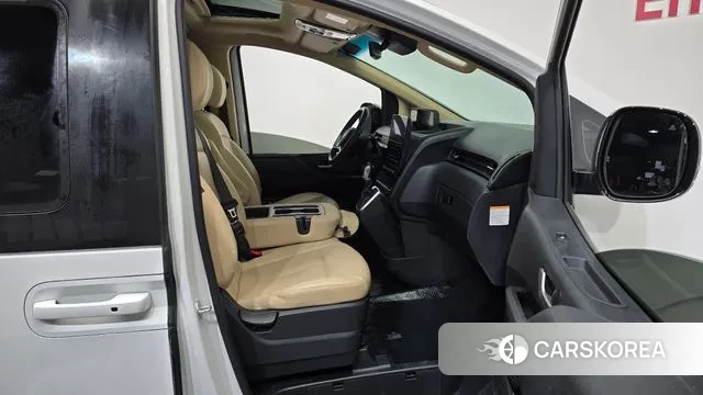 Hyundai Staria id 3523429 из Кореи 20