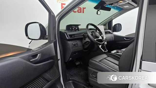 Hyundai Staria id 4349118 из Кореи 20