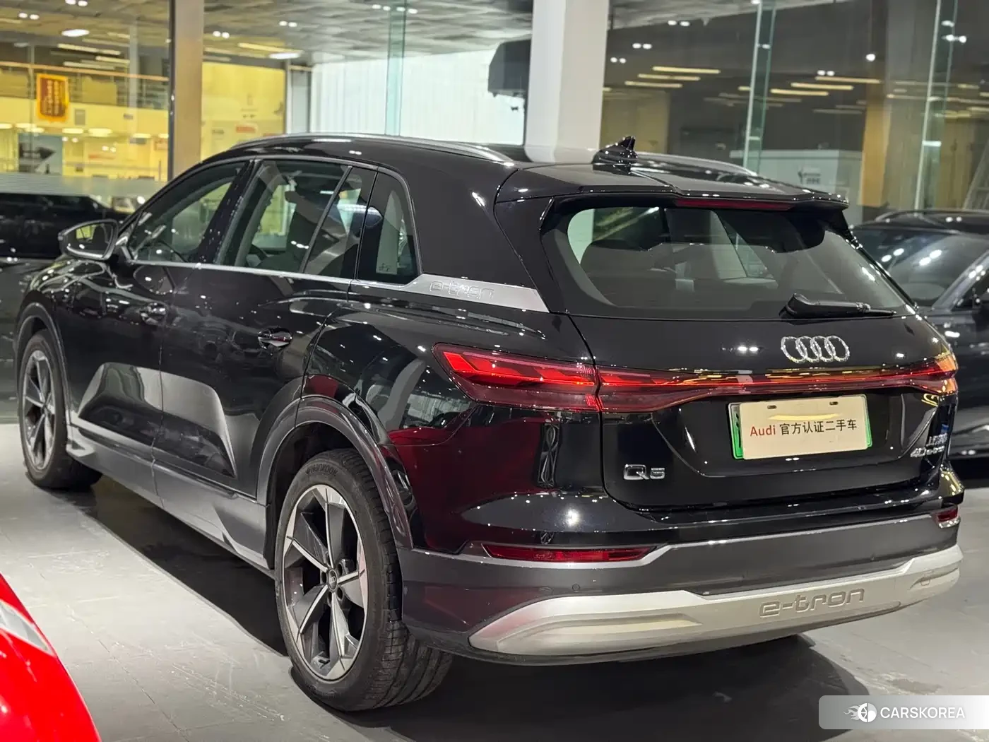 Audi Q5 e-tron id 4547559 из Китая 11