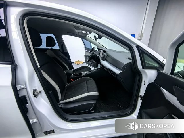 Volkswagen Golf id 4260124 из Китая 17