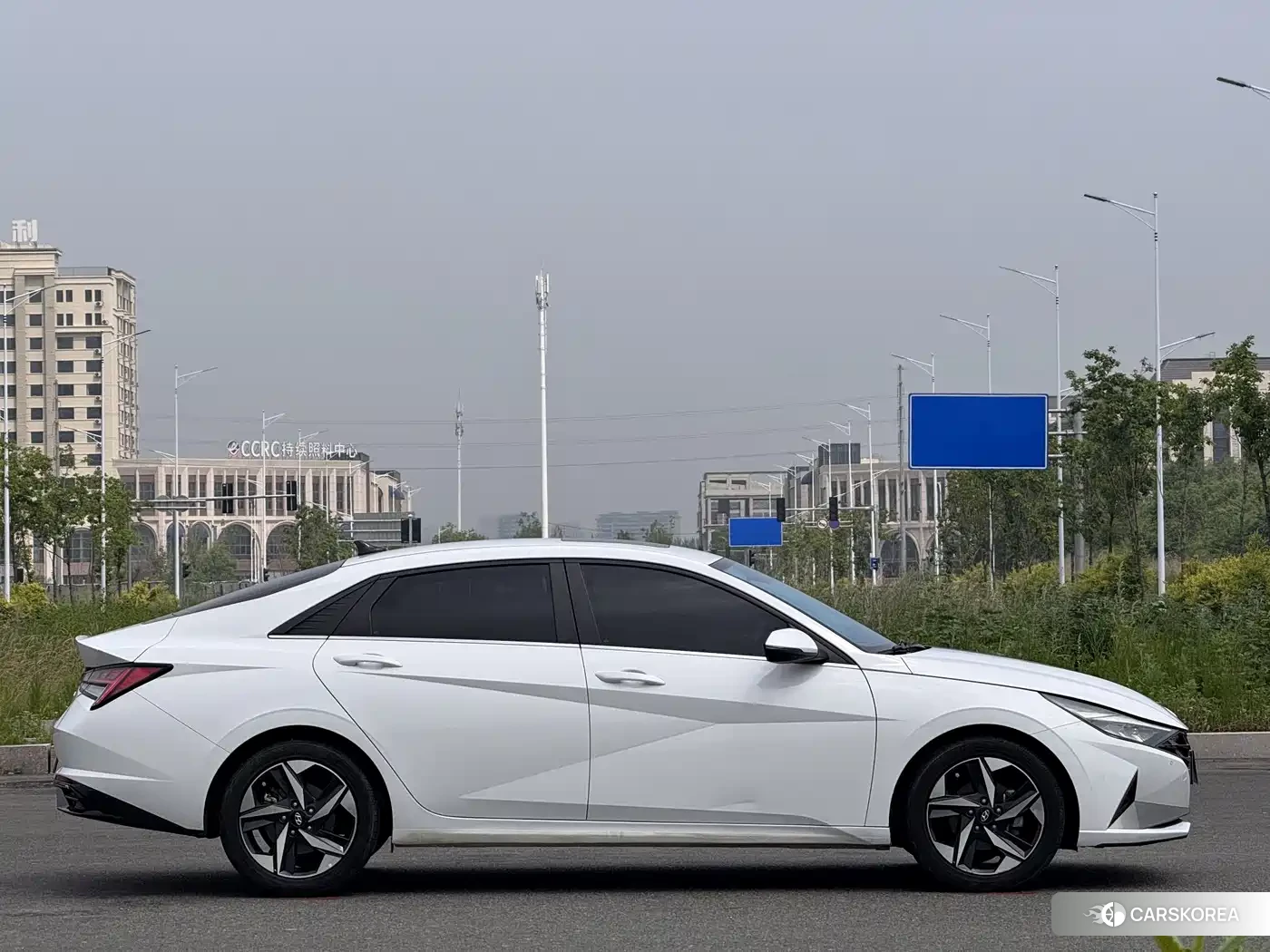 Hyundai Elantra id 4553719 из Китая 20