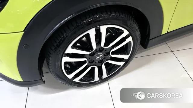 Mini Cooper S id 3518064 из Кореи 18