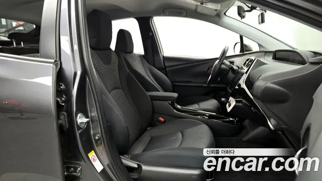 Toyota Prius 4th Generation id 2695047 из Кореи 20