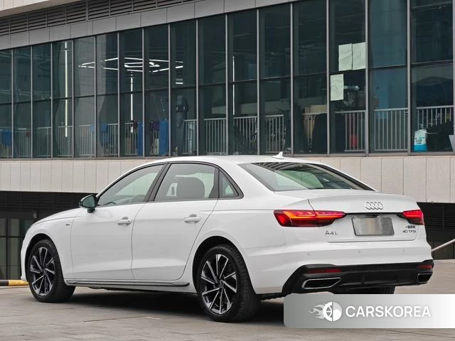 Audi A4L id 3939270 из Китая 18