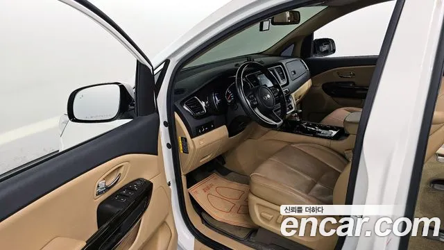 Kia The New Carnival id 2690689 из Кореи 20