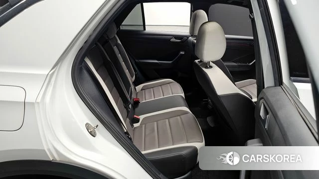 Volkswagen T-Roc id 4231187 из Кореи 30