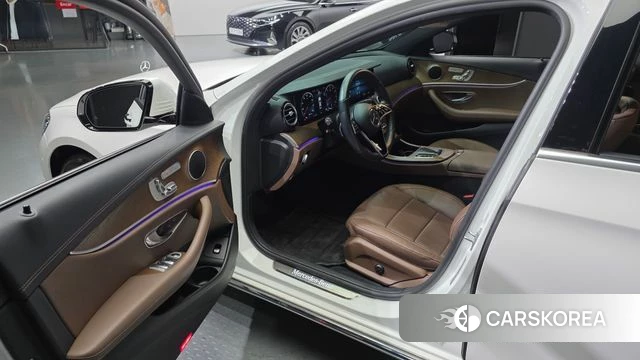 Mercedes-Benz E-Class W213 id 4556705 из Кореи 20