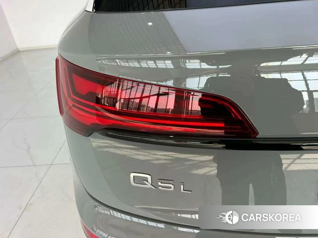 Audi Q5L id 4278668 из Китая 13