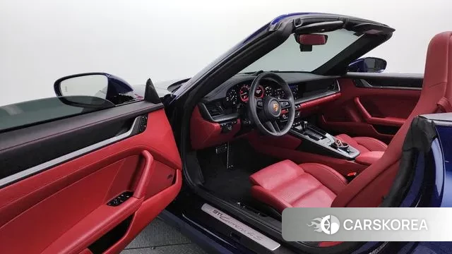 Porsche 911(992) id 3021833 из Кореи 20