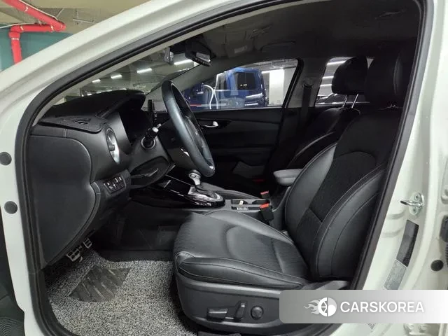 Kia The New K3 2nd generation id 3256867 из Кореи 17