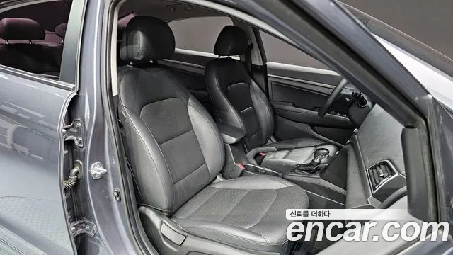 Hyundai Avante AD id 2466703 из Кореи 20