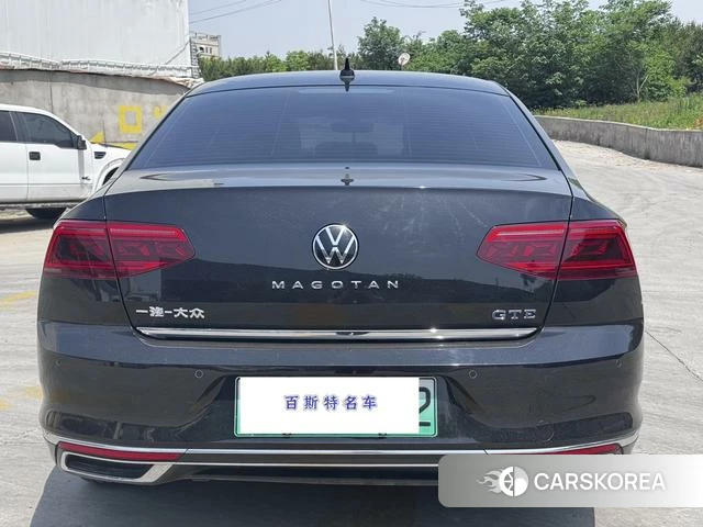 Volkswagen Magotan PHEV id 4259801 из Китая 10