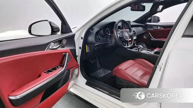 Kia Stinger id 3009046 из Кореи 20